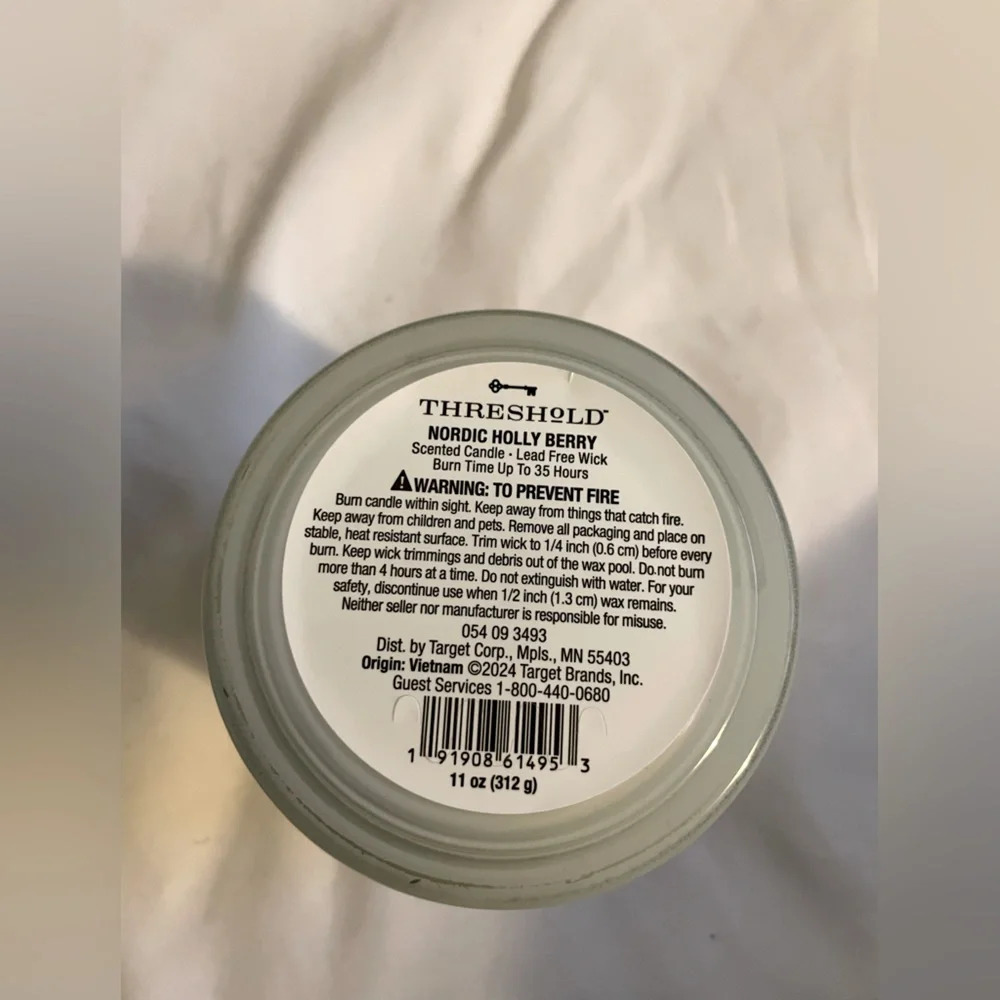11oz Glass Jar Nordic Holly Frosted Berry Candle Threshold cinnamon spice &pine - Picture 6 of 7